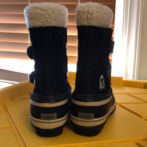 Sorel Waterproof Snow Boots Kids NWOT Velcro Black - Picture 3 of 7